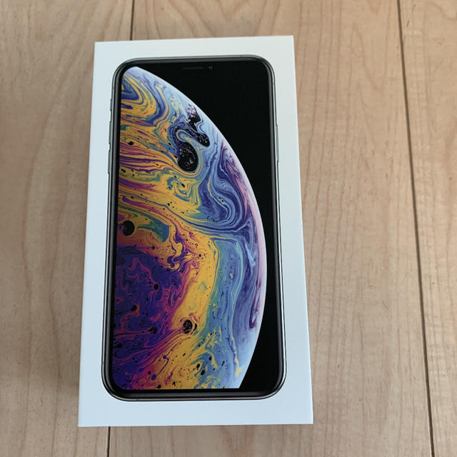 スマートフォン/携帯電話【新品・未使用】iPhoneXS 256GB シルバー　simフリー