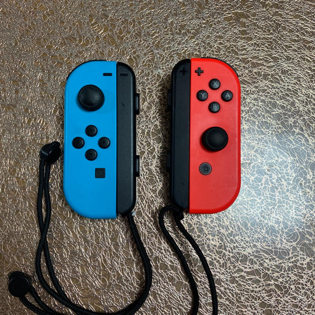 Nintendo Switch(ニンテンドースイッチ)のswitch Joy-Con ジャンク品 エンタメ/ホビーのゲームソフト/ゲーム機本体(家庭用ゲーム機本体)の商品写真