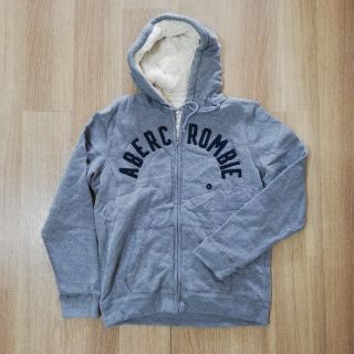 アバクロンビーアンドフィッチ(Abercrombie&Fitch)の新品L サイズアバクロンビー&フィッチボアパーカーgray (パーカー)