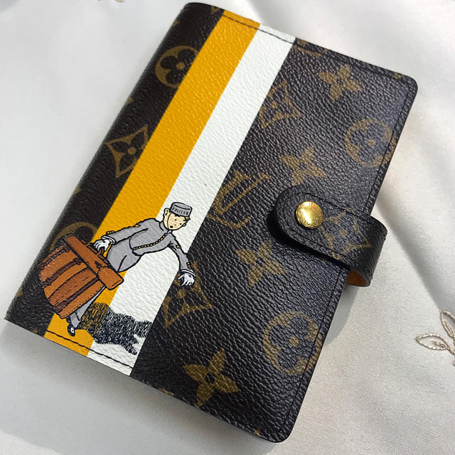 LOUIS VUITTON(ルイヴィトン)のLV アジェンダ　可愛いポーター専用 レディースのファッション小物(その他)の商品写真