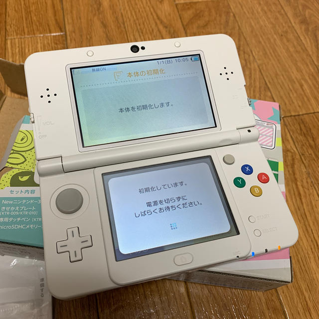 ゲームソフト/ゲーム機本体付属品完備 New Nintendo 3DS