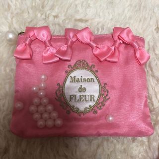 メゾンドフルール(Maison de FLEUR)のメゾンドフルール ティッシュケース(ポーチ)