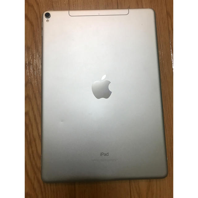 値下　iPad Pro 10.5 Wi-Fi+Cellular 64GB au 1