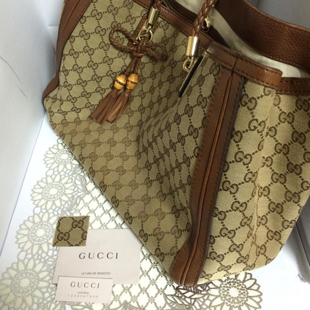 Gucci(グッチ)の美品 グッチ GG柄 キャンパス トート レディースのバッグ(トートバッグ)の商品写真