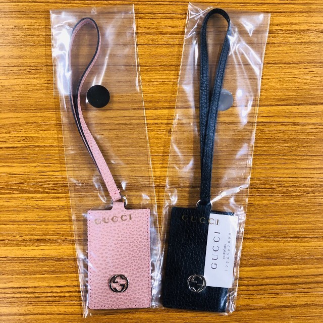 Gucci(グッチ)の☆お得セット☆ グッチ ネームタグ ブラック ピンク レディースのファッション小物(その他)の商品写真