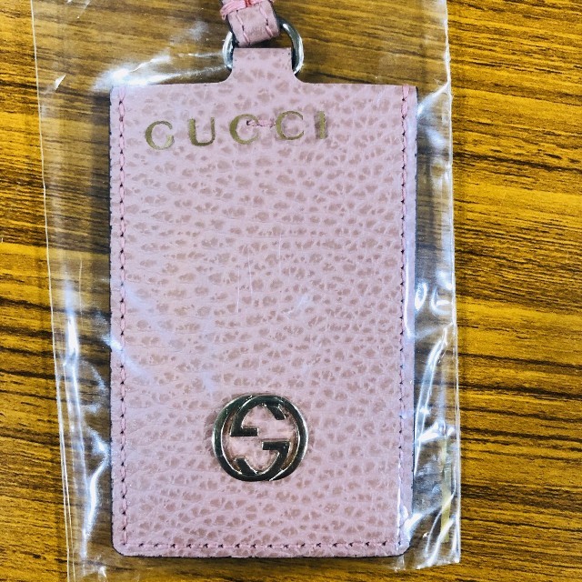 Gucci(グッチ)の☆お得セット☆ グッチ ネームタグ ブラック ピンク レディースのファッション小物(その他)の商品写真