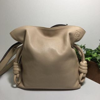 ロエベ(LOEWE)の定価20万✨Aランク✨LOEWE フラメンコ  ノット　ショルダー(ショルダーバッグ)