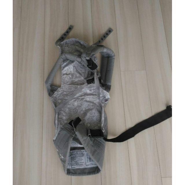 Ergobaby Ergobaby エルゴベビー キャリア 抱っこ紐 おんぶ紐 2epnlの通販 By Dk612 S Shop エルゴ ベビーならラクマ