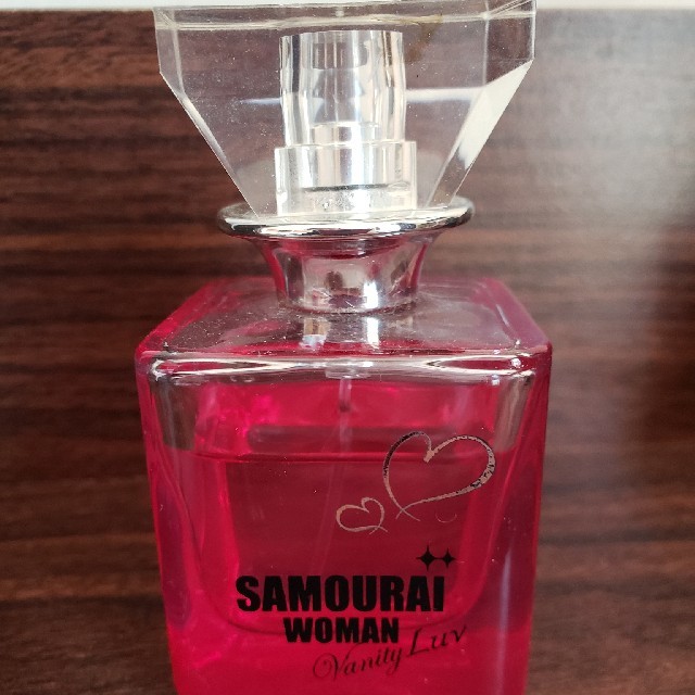 Alain Delon(アランドロン)のサムライウーマンオードトワレ コスメ/美容の香水(香水(女性用))の商品写真