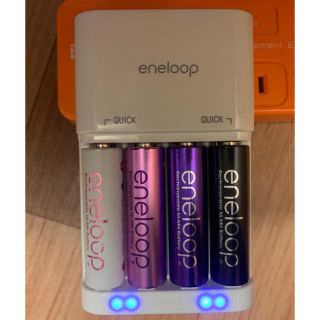 サンヨー(SANYO)のエネループ　急速充電器　単3 単4 NC-TGR01 SANYO eneloop(バッテリー/充電器)