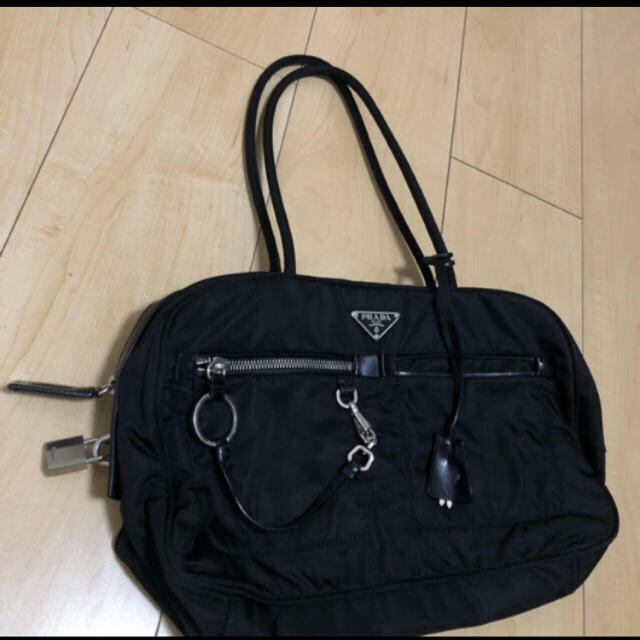 PRADA(プラダ)のプラダバック レディースのバッグ(ショルダーバッグ)の商品写真