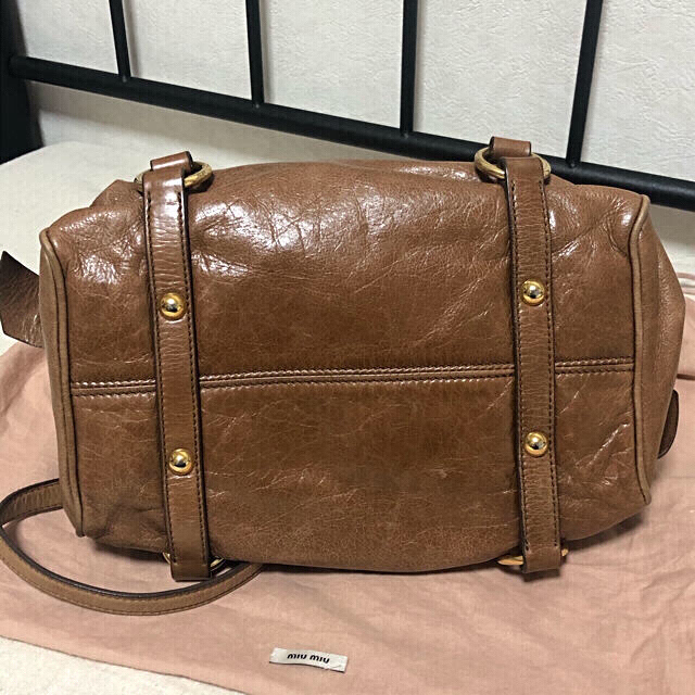 miumiu サイドリボン ショルダーバッグの通販 by u_ca's shop|ミュウミュウならラクマ - miu miu 得価人気