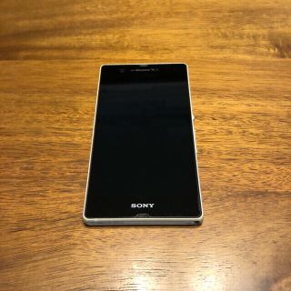 エヌティティドコモ(NTTdocomo)のスマホ Xperia so-02e(スマートフォン本体)