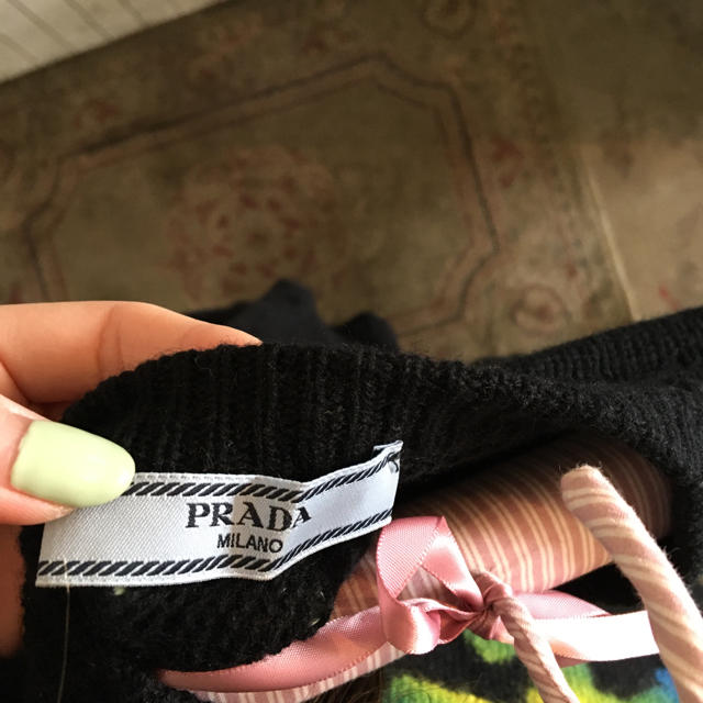 PRADA(プラダ)のprada cashmere cardigan. レディースのトップス(カーディガン)の商品写真