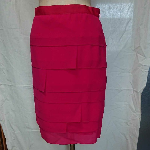 ICB(アイシービー)のiCBの膝丈スカート‼️ レディースのスカート(ひざ丈スカート)の商品写真