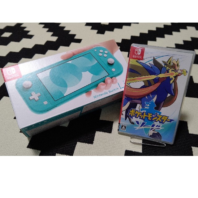 Nintendo Switch Lite u0026 ポケットモンスターソード のセット 日本