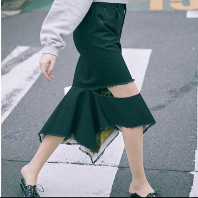 Ameri VINTAGE(アメリヴィンテージ)のぐう様専用Ameri VINTAGE EDITTA FLIP SKIRT  レディースのスカート(ロングスカート)の商品写真