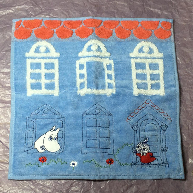 【新品】ムーミン☆タオルハンカチ 2枚☆刺繍 F レディースのファッション小物(ハンカチ)の商品写真