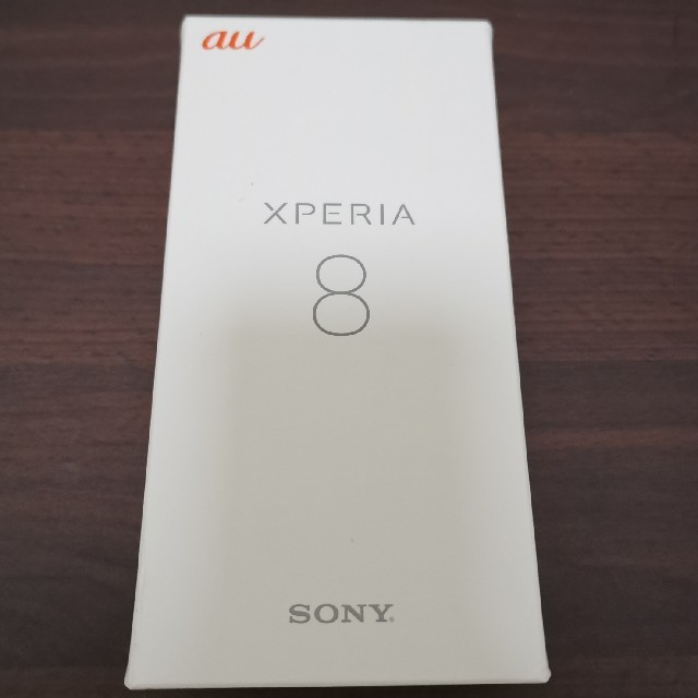 au版 XPERIA 8 SOV42 新品未使用