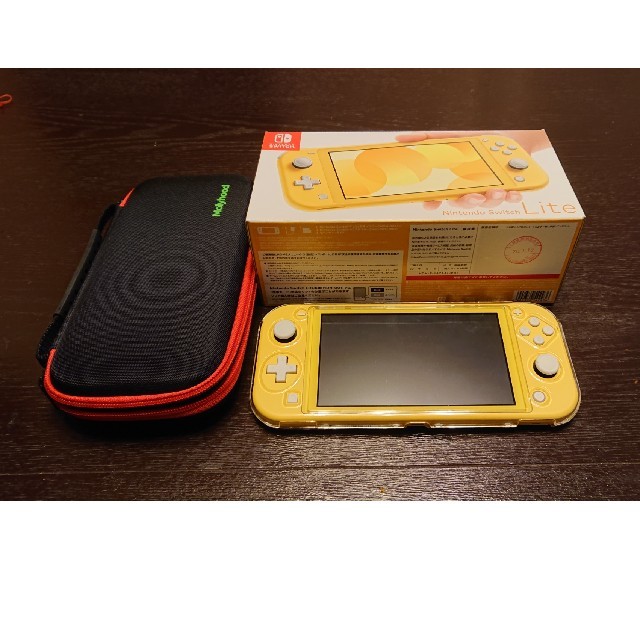 Nintendo Switch Lite イエロー ケース付き 美品