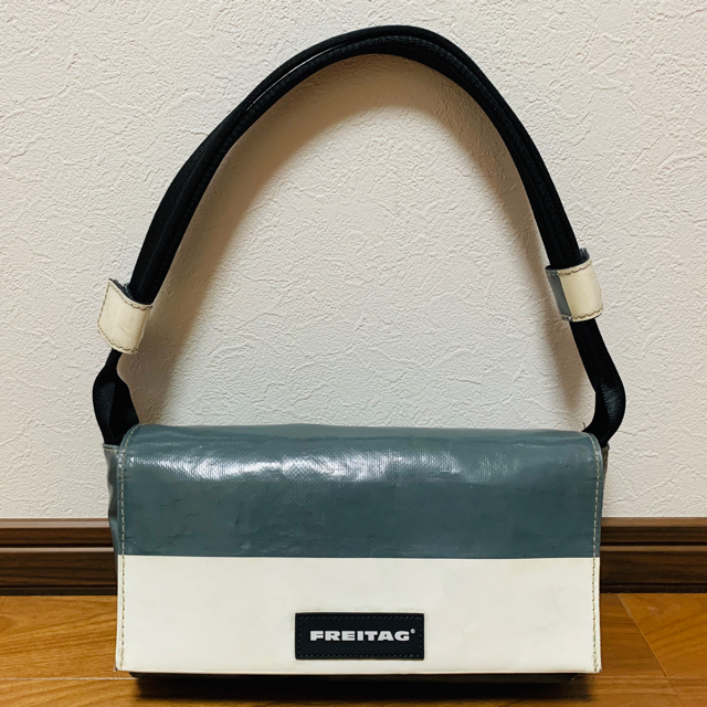 廃盤 FREITAG F71 LAURA フライターグ ローラ グレー 半額商品 p2press.ru