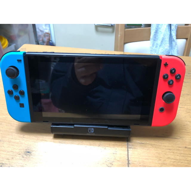 ニンテンドースイッチ ネオンブルー/レッド Joy-Con 充電スタンドセット