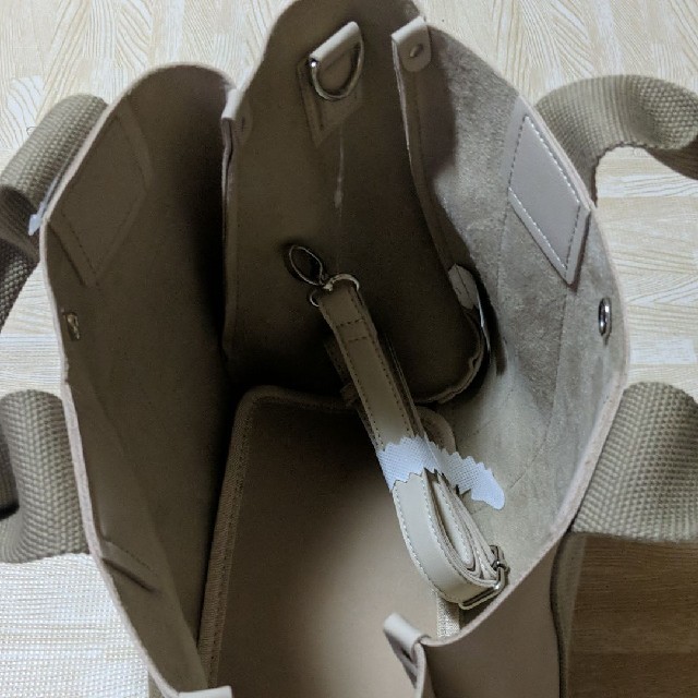しまむら(シマムラ)の新品2wayバックベージュ レディースのバッグ(トートバッグ)の商品写真