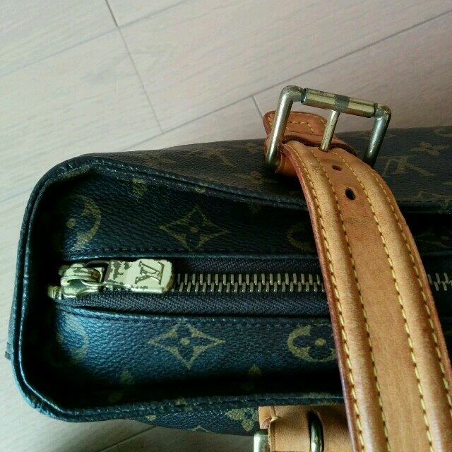 LOUIS VUITTON(ルイヴィトン)のルイヴィトン♡ミュルティプリシテ レディースのバッグ(ショルダーバッグ)の商品写真