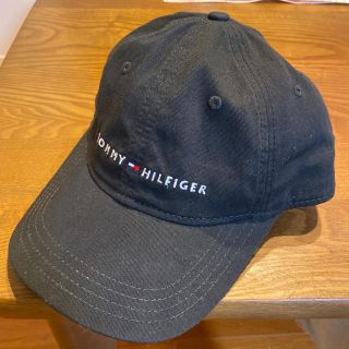 トミーヒルフィガー(TOMMY HILFIGER)のTOMMY HILFIGER ブラック　キャップ(キャップ)