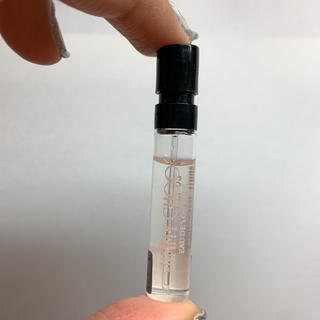 ジミーチュウ(JIMMY CHOO)のジミーチュー　オードトワレ　香水サンプル　2ml(香水(女性用))