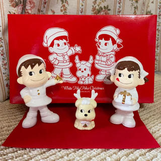 フジヤ(不二家)のペコポコドッグのホワイトクリスマス陶器製【不二家】(キャラクターグッズ)