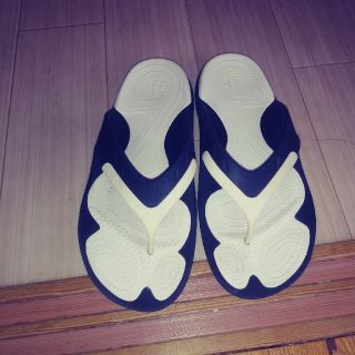 クロックス(crocs)のクロックス　ビーチサンダル(サンダル)