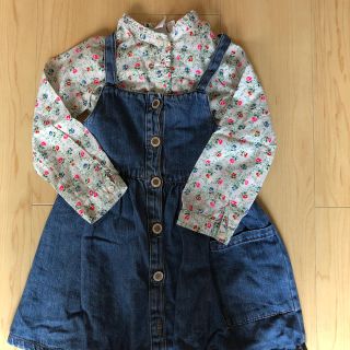 ザラキッズ(ZARA KIDS)のデニムワンピと花柄シャツのセット(ワンピース)