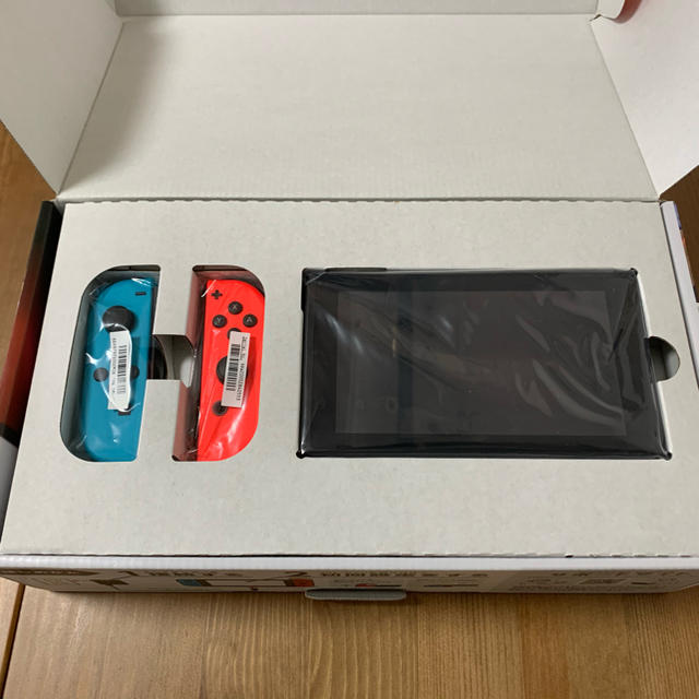 家庭用ゲーム機本体ニンテンドースイッチ　美品　☆値引きしました☆