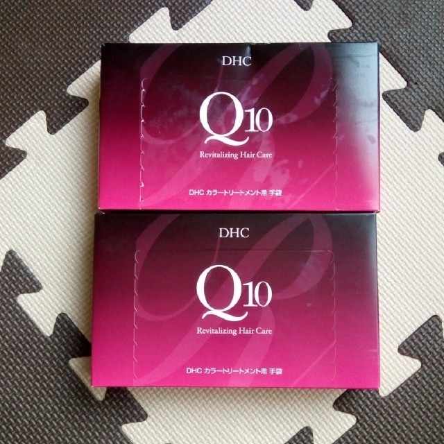 DHC Q10プレミアムカラートリートメント(ライトブラウン)他4本
セット コスメ/美容のヘアケア/スタイリング(白髪染め)の商品写真