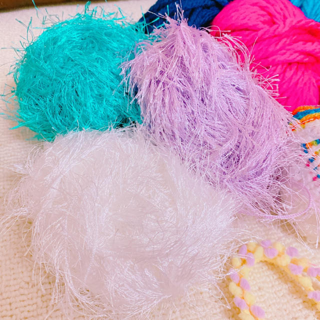 新品同様 ◆毛糸セット 10個 ハンドメイド ハンドメイドの素材/材料(生地/糸)の商品写真