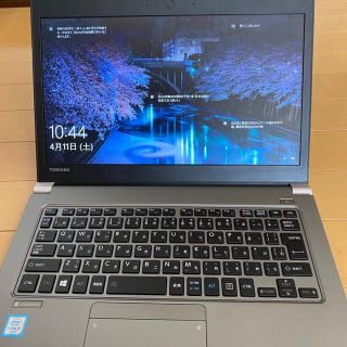 トウシバ(東芝)のdynabook R63/U i5-6300U 8G SSD256G Win10(ノートPC)