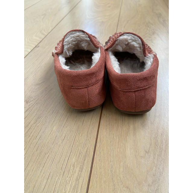 UGG(アグ)のモカシン　ムートン　14 キッズ/ベビー/マタニティのベビー靴/シューズ(~14cm)(フラットシューズ)の商品写真