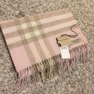 バーバリー(BURBERRY)のバーバリーピンクカシミアマフラーカシミヤ(マフラー/ショール)