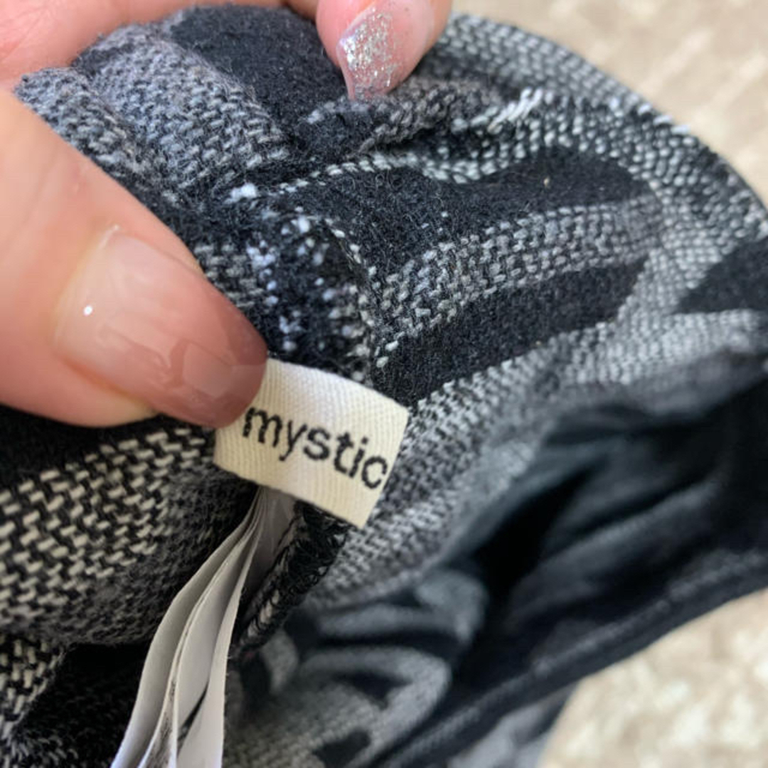 mystic(ミスティック)のmystic 台形スカート　美品　NMB48 渋谷凪咲着用 レディースのスカート(ひざ丈スカート)の商品写真