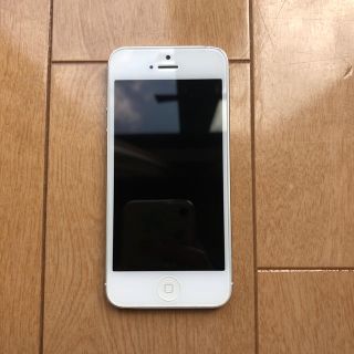 アップル(Apple)のiPhone5 16G(スマートフォン本体)