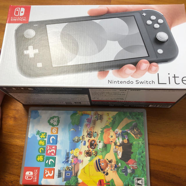 Nintendo Switch Liteグレー　新品　どうぶつの森セットエンタメホビー