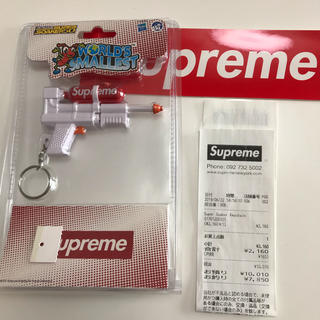 シュプリーム(Supreme)の店舗購入新品supreme19ss super soaker keychain(キーホルダー)