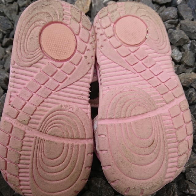 サンリオ(サンリオ)のキティちゃんサンダル 15 キッズ/ベビー/マタニティのキッズ靴/シューズ(15cm~)(サンダル)の商品写真