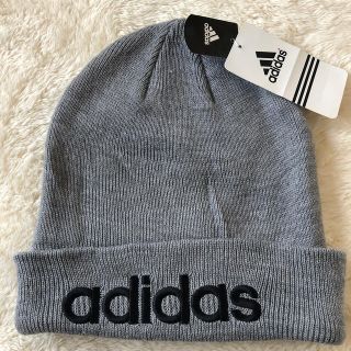 アディダス(adidas)のadidasニット帽(ニット帽/ビーニー)