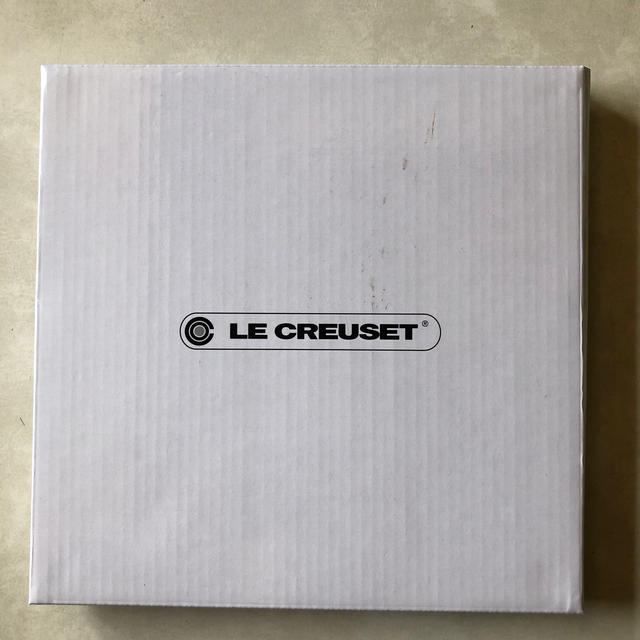 LE CREUSET(ルクルーゼ)のLE CREUSET カッティングボード（非売品・未使用） インテリア/住まい/日用品のキッチン/食器(調理道具/製菓道具)の商品写真