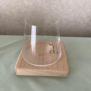 桐の箱に入った富士山グラス(グラス/カップ)