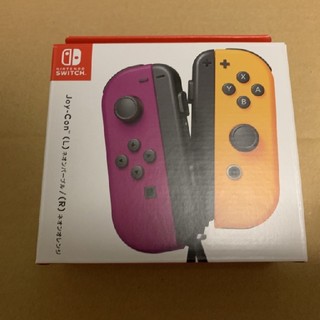 ニンテンドースイッチ(Nintendo Switch)の☆新品未使用☆任天堂スイッチ Joy-Con ネオンパープル/ネオンオレンジ(その他)