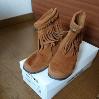 ミネトンカ(Minnetonka)の美品！　ミネトンカ ブーツ  ６(ブーツ)