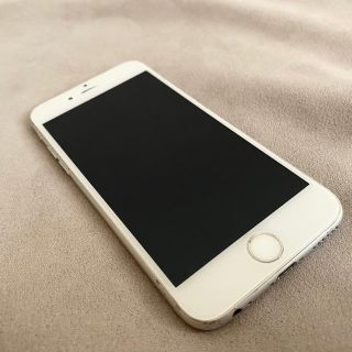 アイフォーン(iPhone)の【ジャンク品】iPhone 6 Silver 64 GB au(スマートフォン本体)